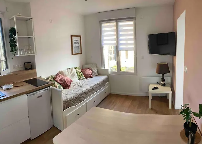 Maisonnette Individuelle 度假居 *